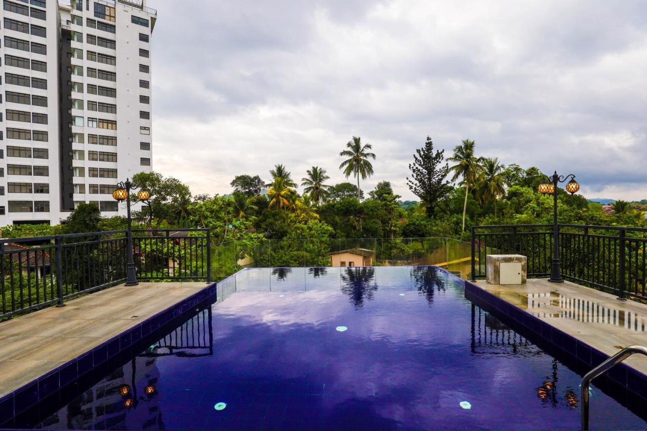 Hotel Ganthera Kandy Exterior photo
